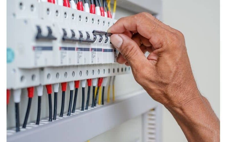 Ngắt nguồn điện tổng