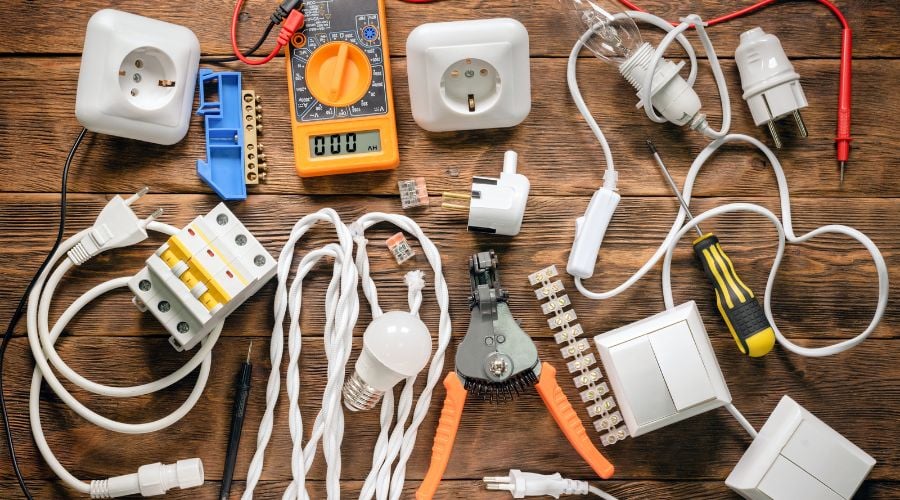 thiet-bi-dien-dan-dung-hang-nao-tot-3